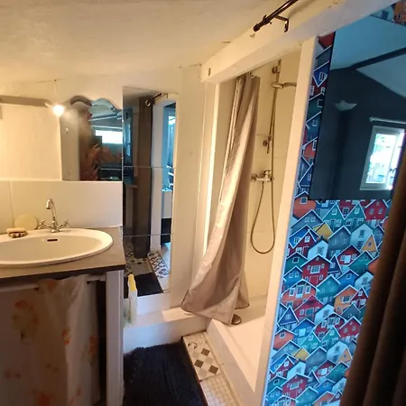 بيت للعطل D Les Bains أنديرنو لي بان